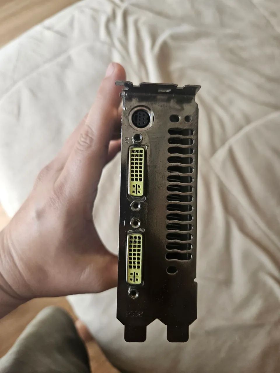 Placa de video gts 250 xfx - Foto 4