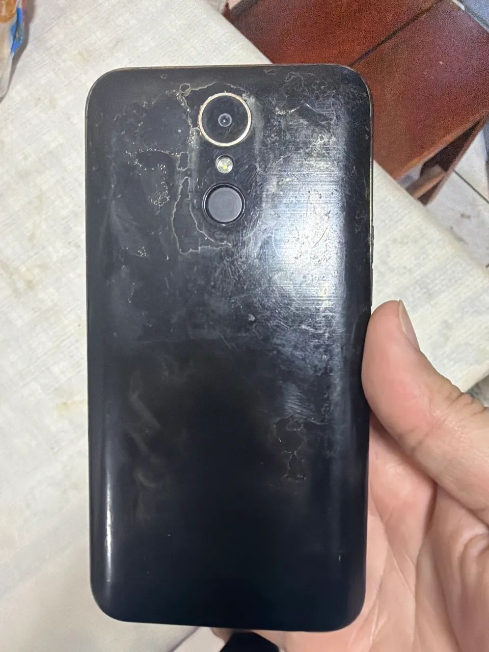 Celular LG para retirar peças  - Foto 2