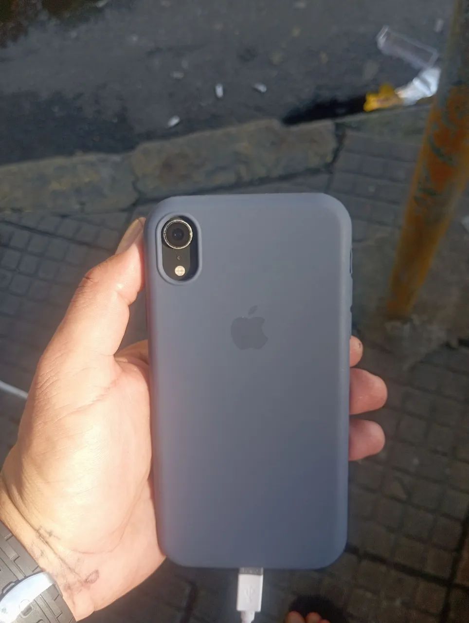 Vendo iPhone XR 64 Gb  - Foto 2