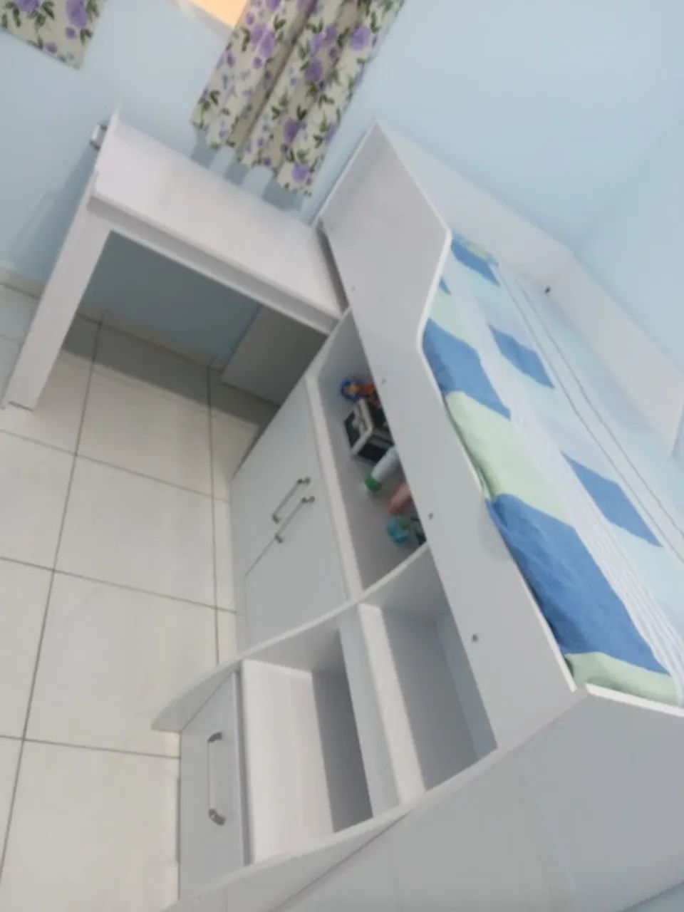 Cama  escrivaninha de solteiro. - Foto 3