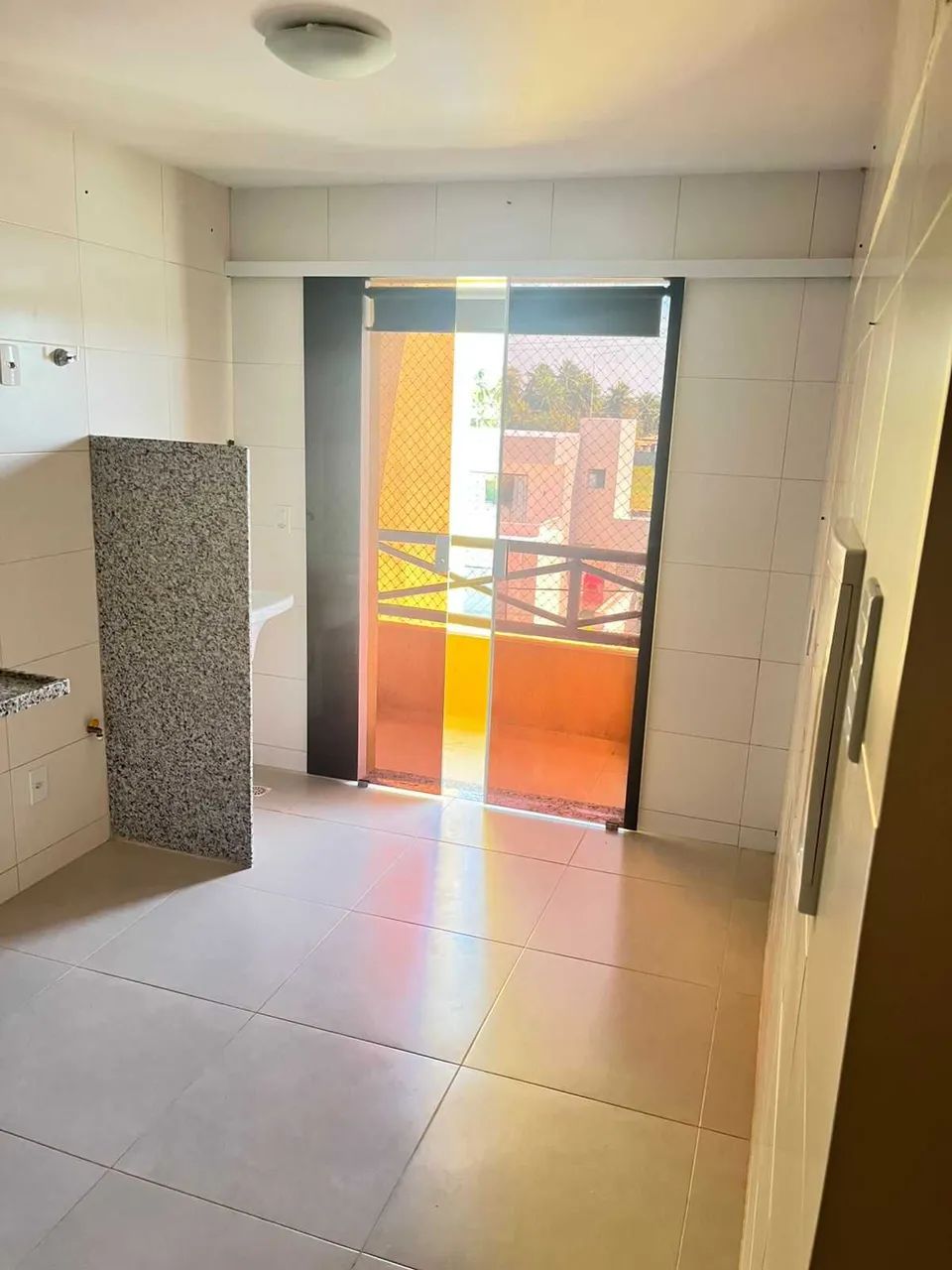 Ref. 331 Invista ONDE TE TRAZ LUCRO, APARTAMENTO PRÓXIMO A PRAIAS. Oportunidade única!!!!! - Foto 2