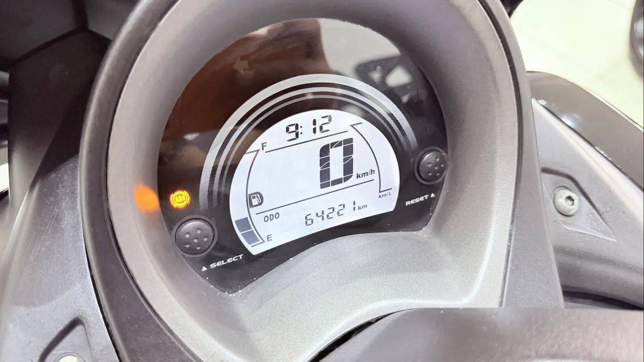 Yamaha Nmax 160 - Foto 2