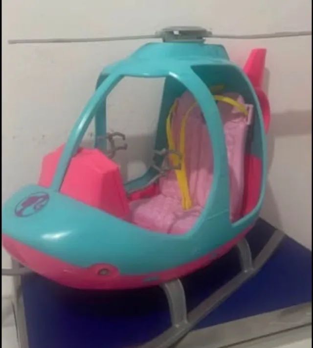 Helicóptero Barbie