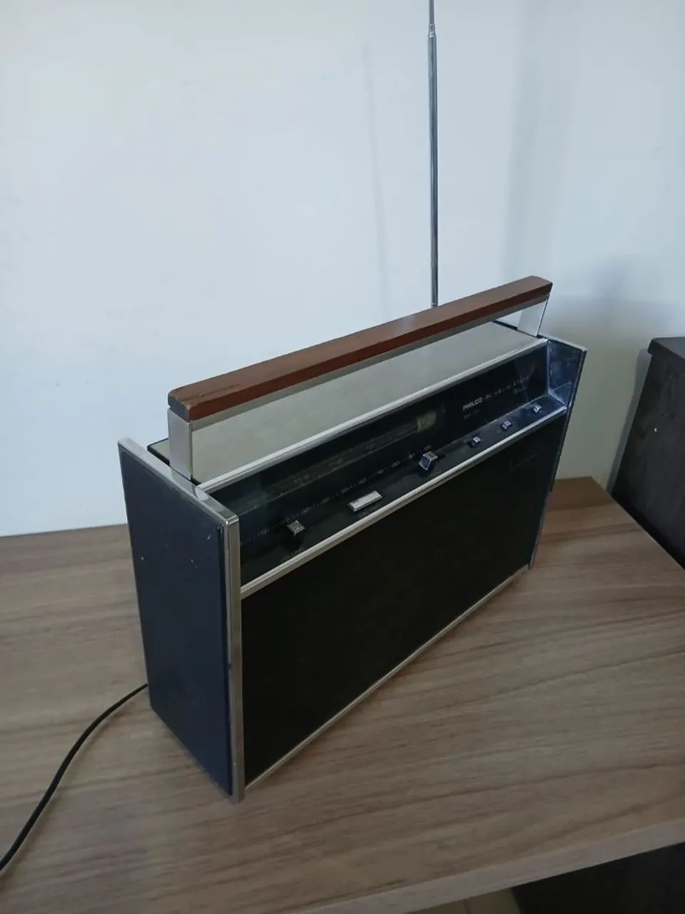 Rádio antigo Philco Transglobe - Foto 4