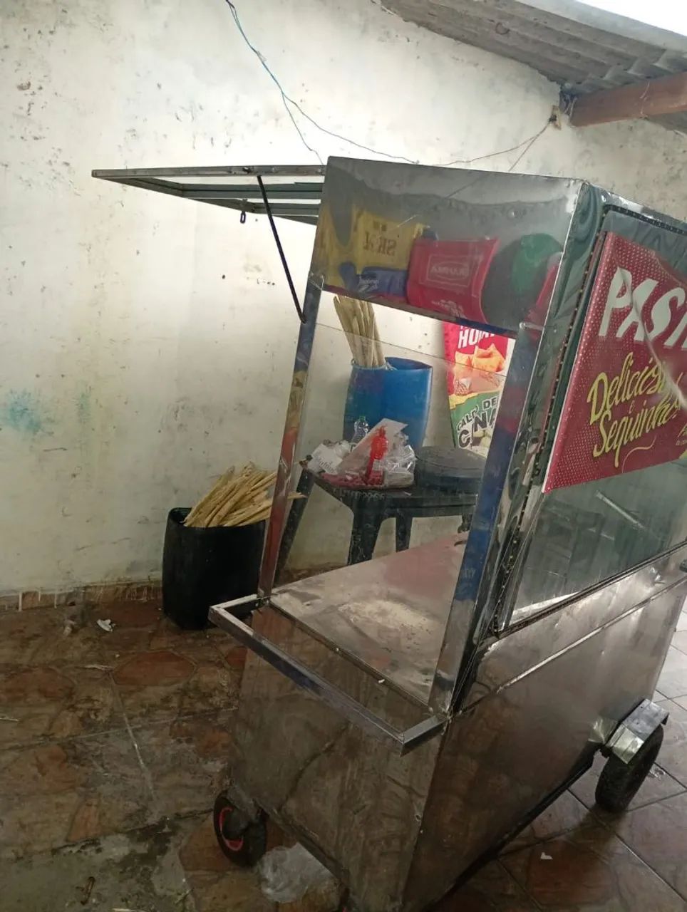vendo carrinho de pastel completo  - Foto 2