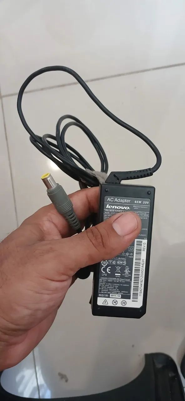 Fonte Notebook Lenovo 65W 20V - Foto 2