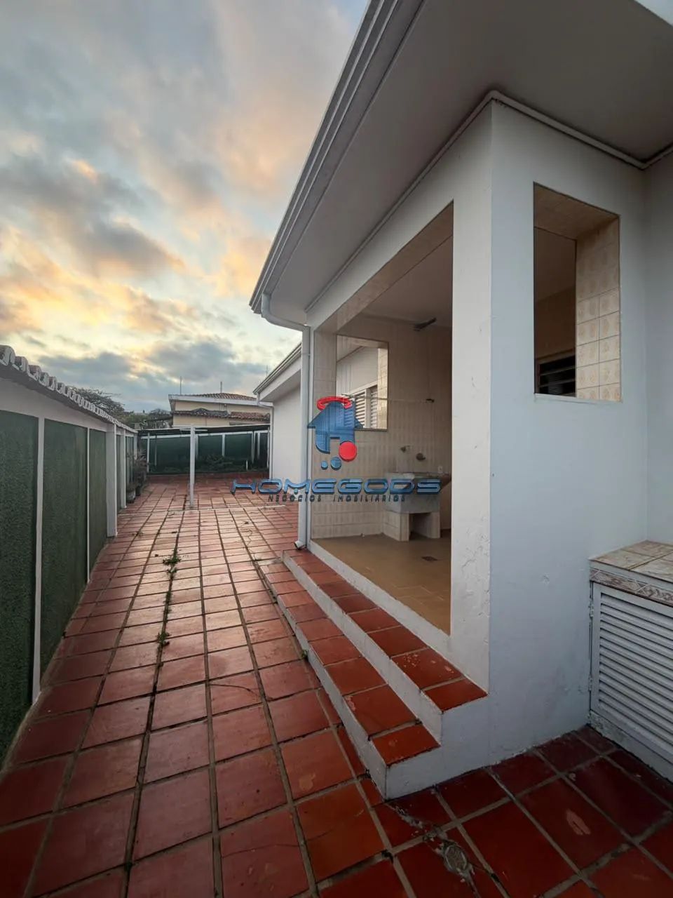 Casa para alugar em Campinas, Taquaral, com 4 quartos, com 260 m² - Foto 3
