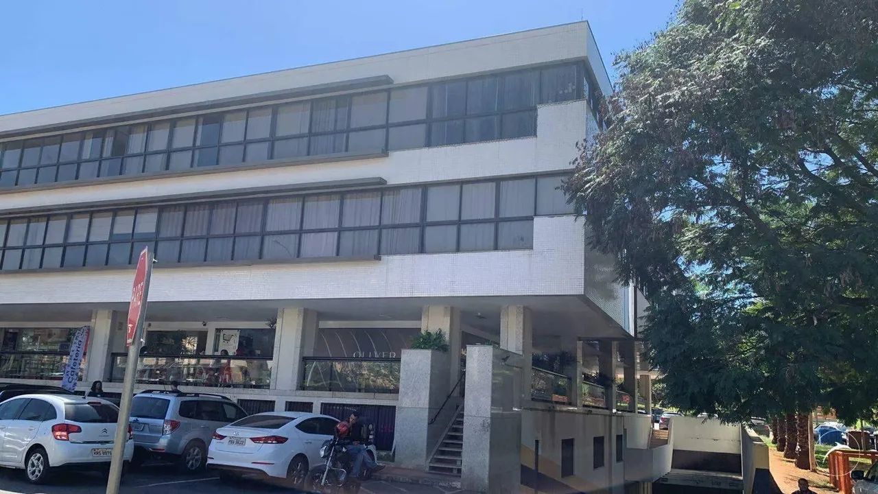 Loja Comercial para venda na CLSW 300B - Sudoeste