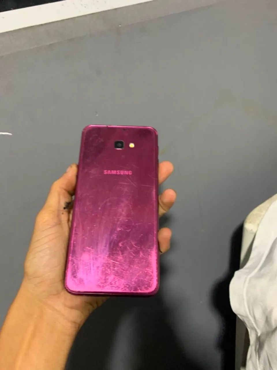 Samsung Galaxy j4+ - Foto 3
