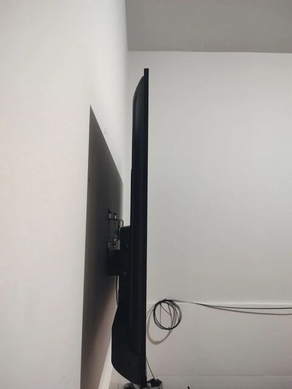 Vendo Tv 43 polegadas sem defeito algum. Interesse só chamar * - Foto 2