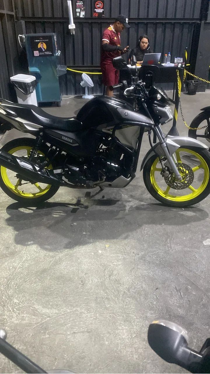 Moto  - Foto 3