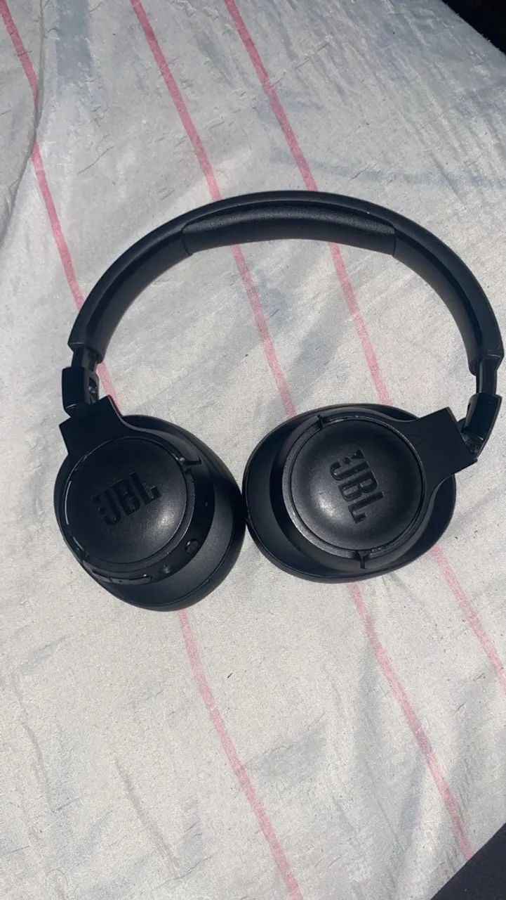 Fone jbl 720 original com caixa