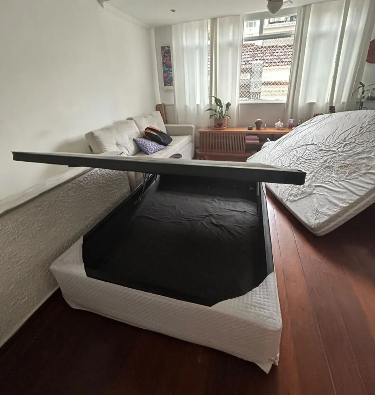 Cama box baú casal + colchão 