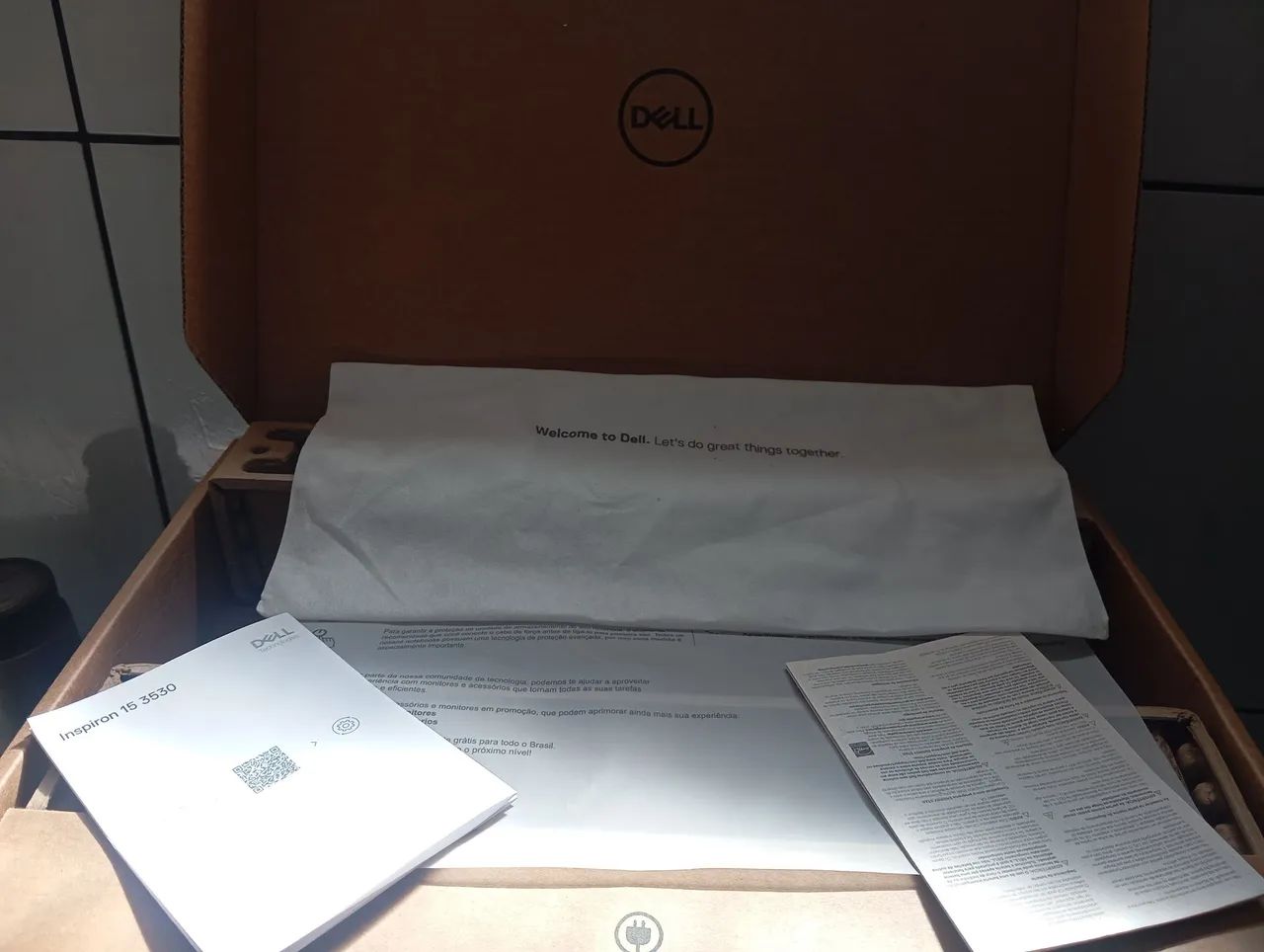 Vendo notebook Dell Inspiron  - Foto 4