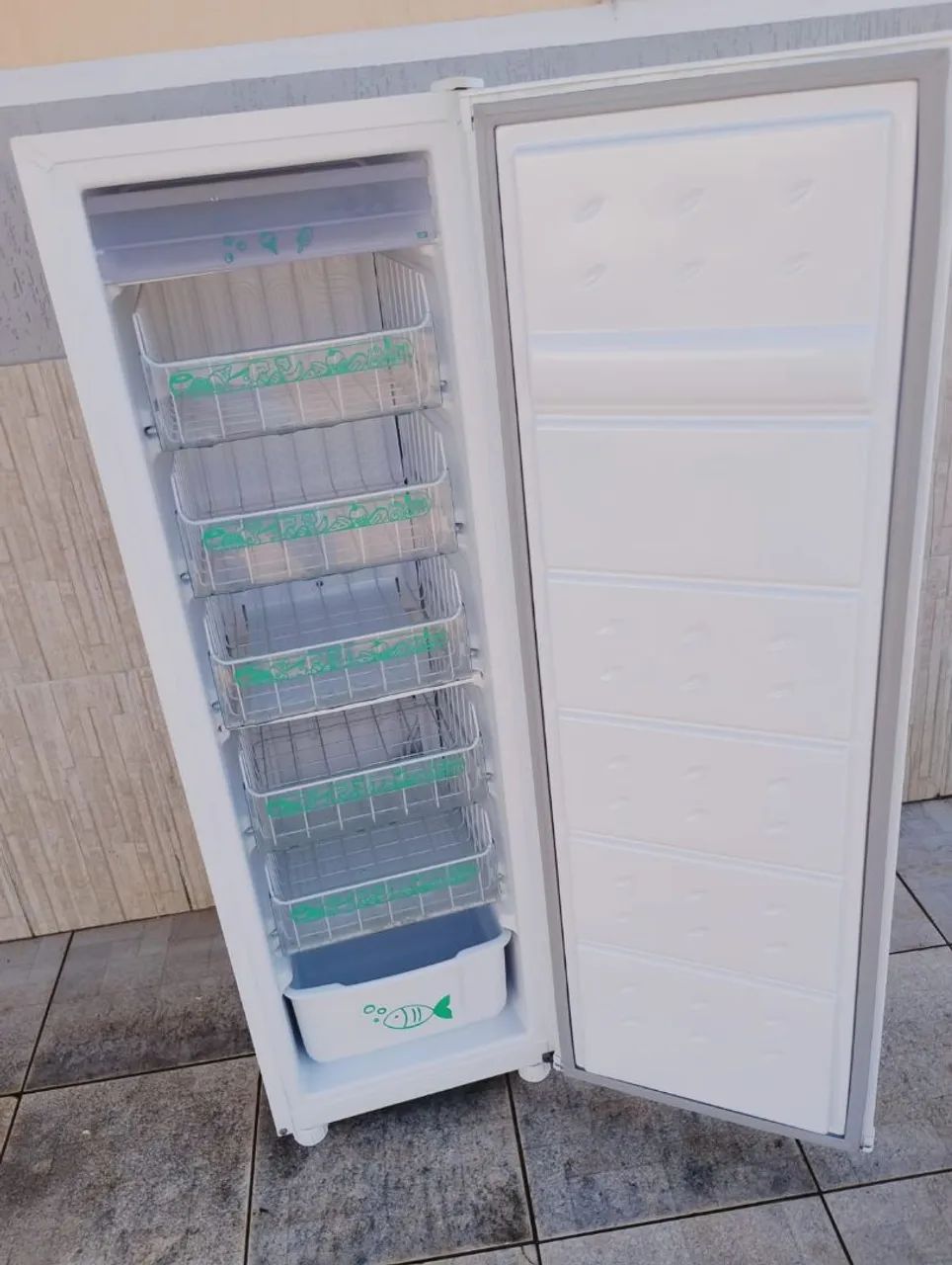 Frezzer Consul 145 litros 