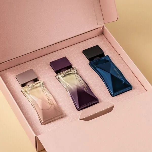 3 perfumes Natura Essencial 25ml cada - Foto 2