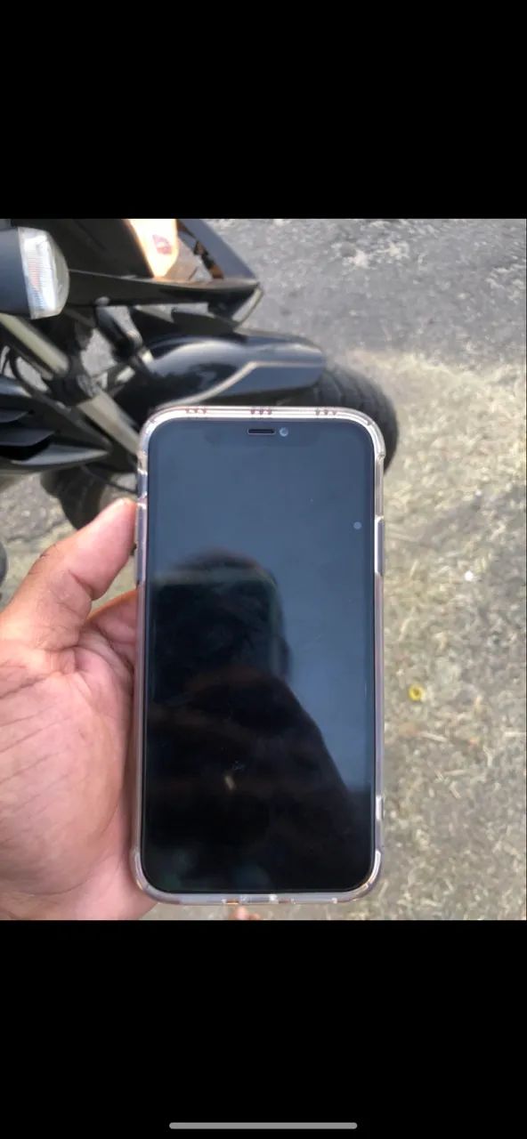iPhone 11 - 64 GB - tudo ok - Foto 2