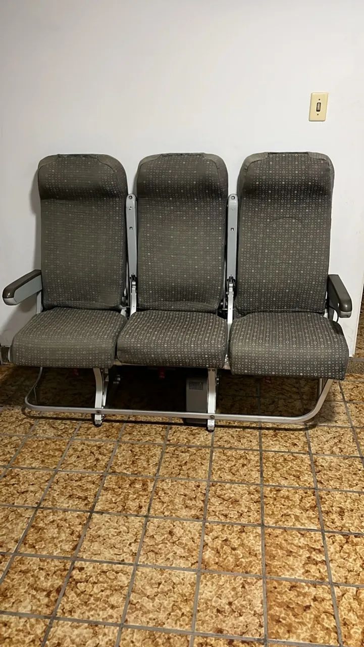 Poltronas originais Boeing 737 - Foto 2