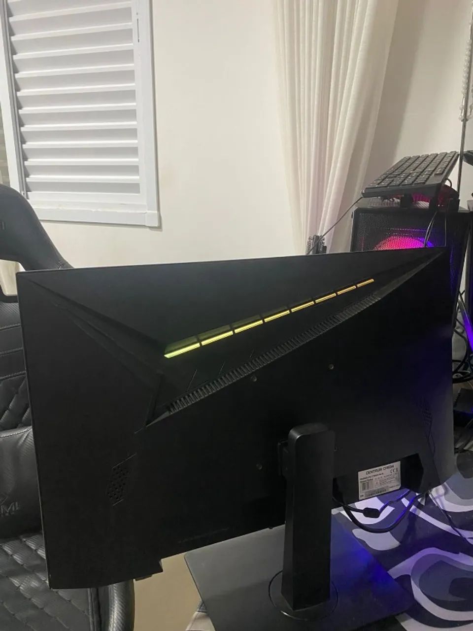 Monitor pichau 240 hz ,tela 24.5 polegadas tela ips ,1ms , 1ano e meio de uso 65126767370755121