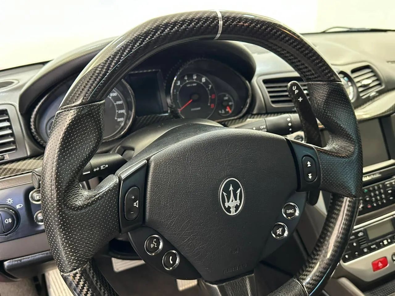 Maserati GranTurismo S 4.7 V8 32V/ MC Line, foto 10 de 18