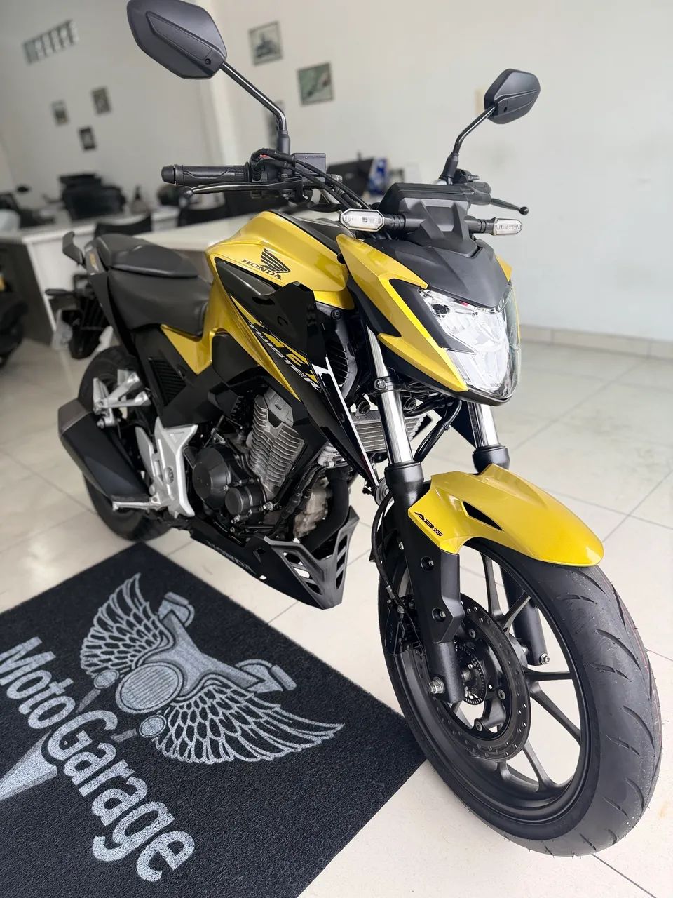 Honda CB 300 Twister Abs - 2023 IMPECÁVEL  - Foto 2