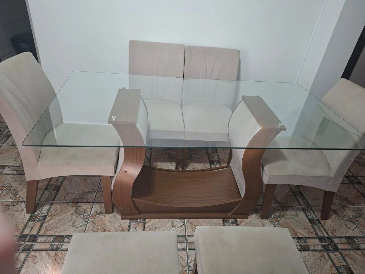 Mesa com 6 cadeiras - Foto 2