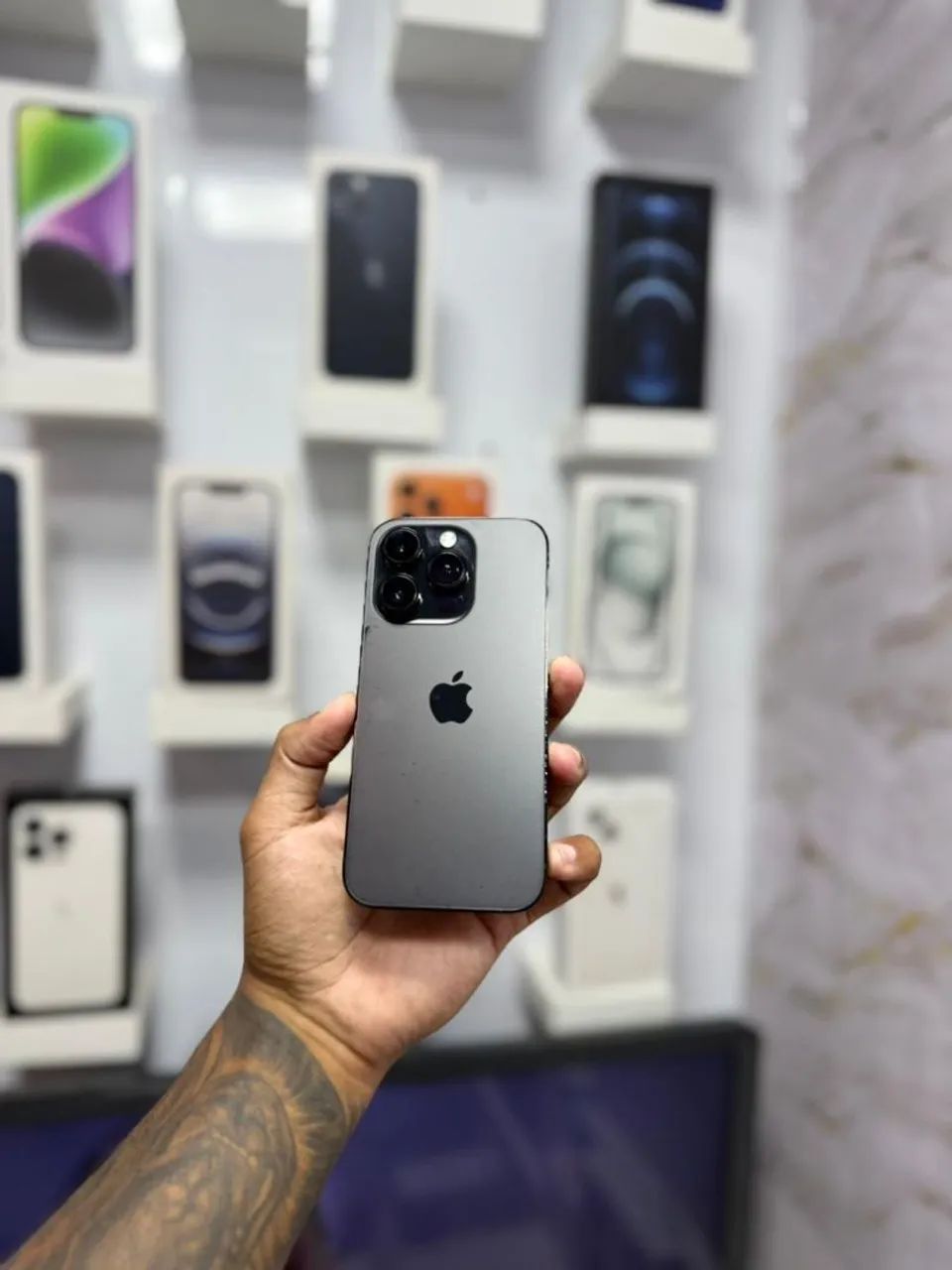 IPHONE 14 PRO 128GB<br>R$ 3.399,00 MUITO TOP