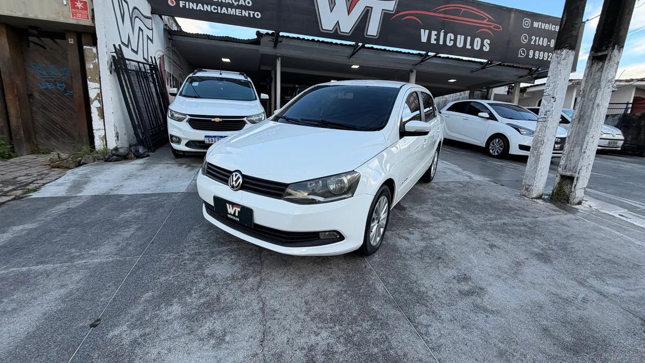 Volkswagen Voyage 2015