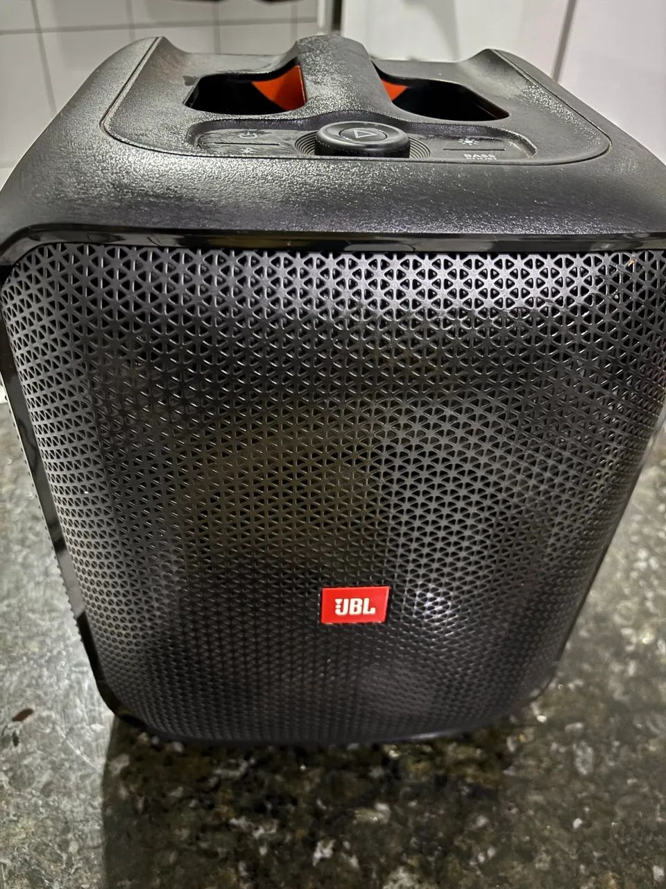Caixa JBL Partybox Encore Essential