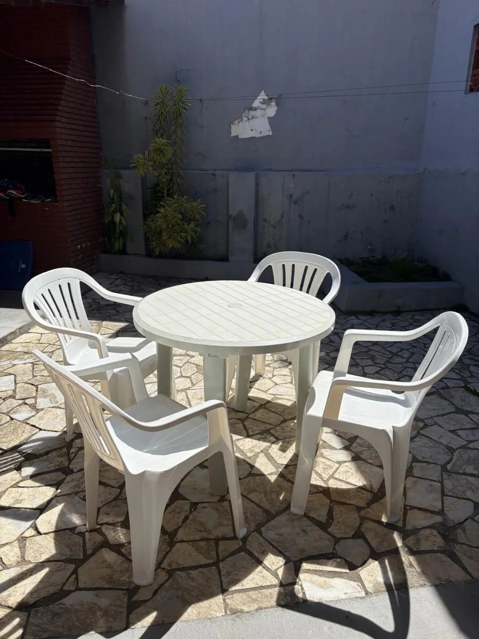 Conjunto mesa com cadeiras - Foto 2