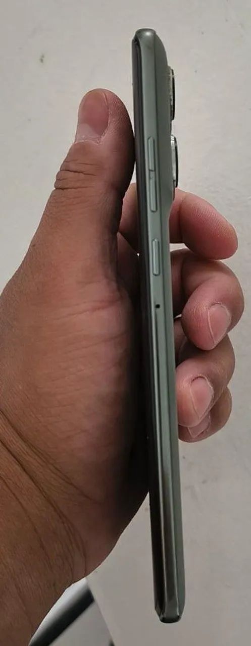 Vendo Celular Motorola Edge 60 Pro 512gb - Foto 3