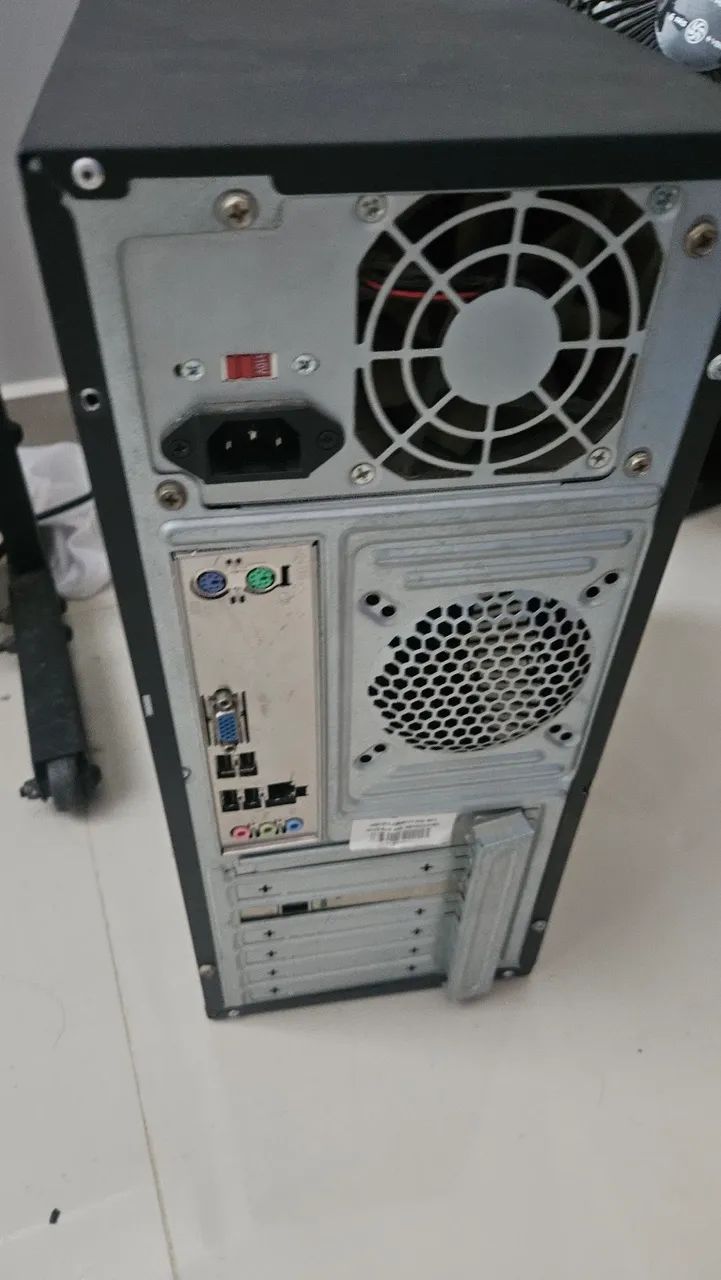 Cpu Celeron, completo sem HD + teclado + mouse - Foto 4