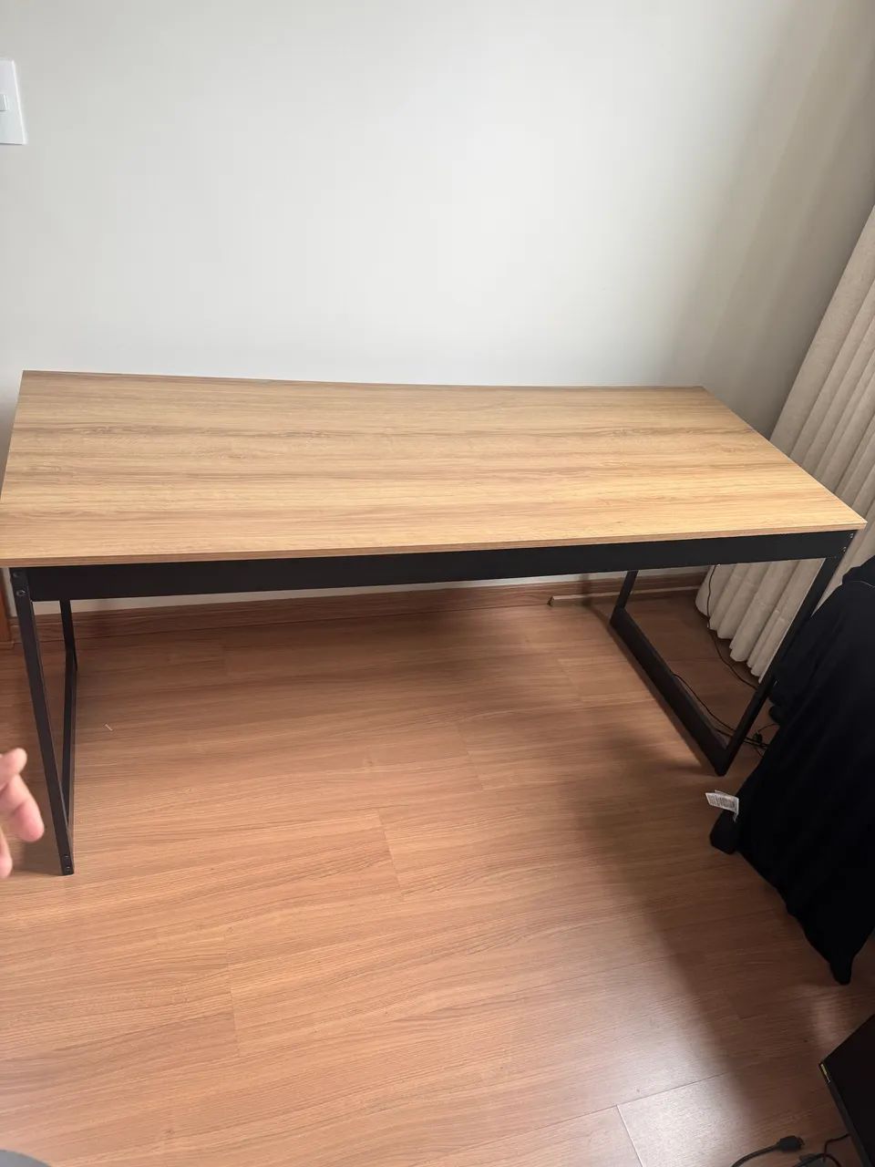 Mesa de escritório 140 x 60 - Foto 2