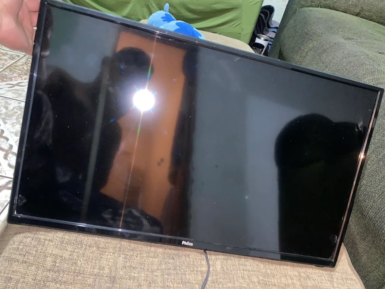 Vendo Televisão de 32 polegadas seminova