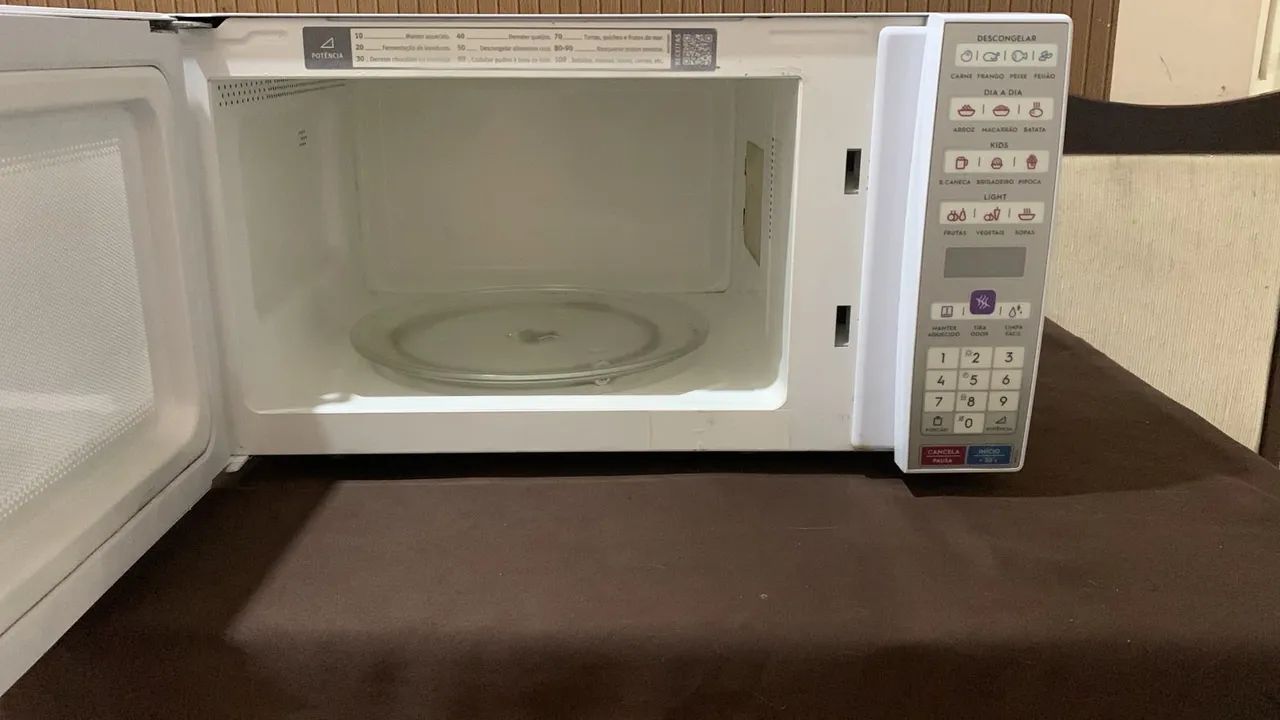Microondas Electrolux 34 litros  - Foto 4