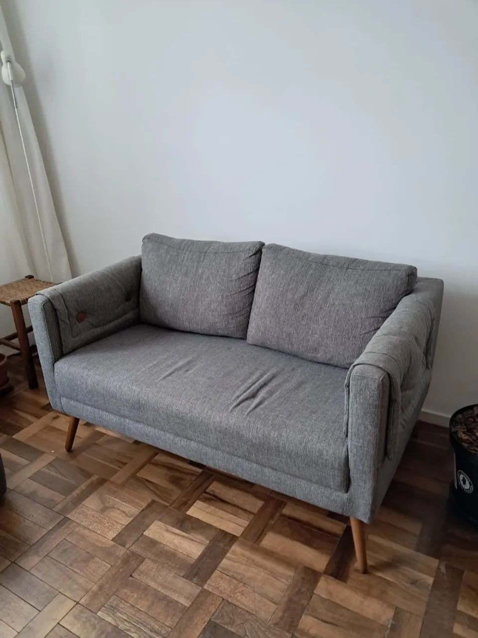 Sofá Namoradeira Luna 2 Lugares Linho Cinza