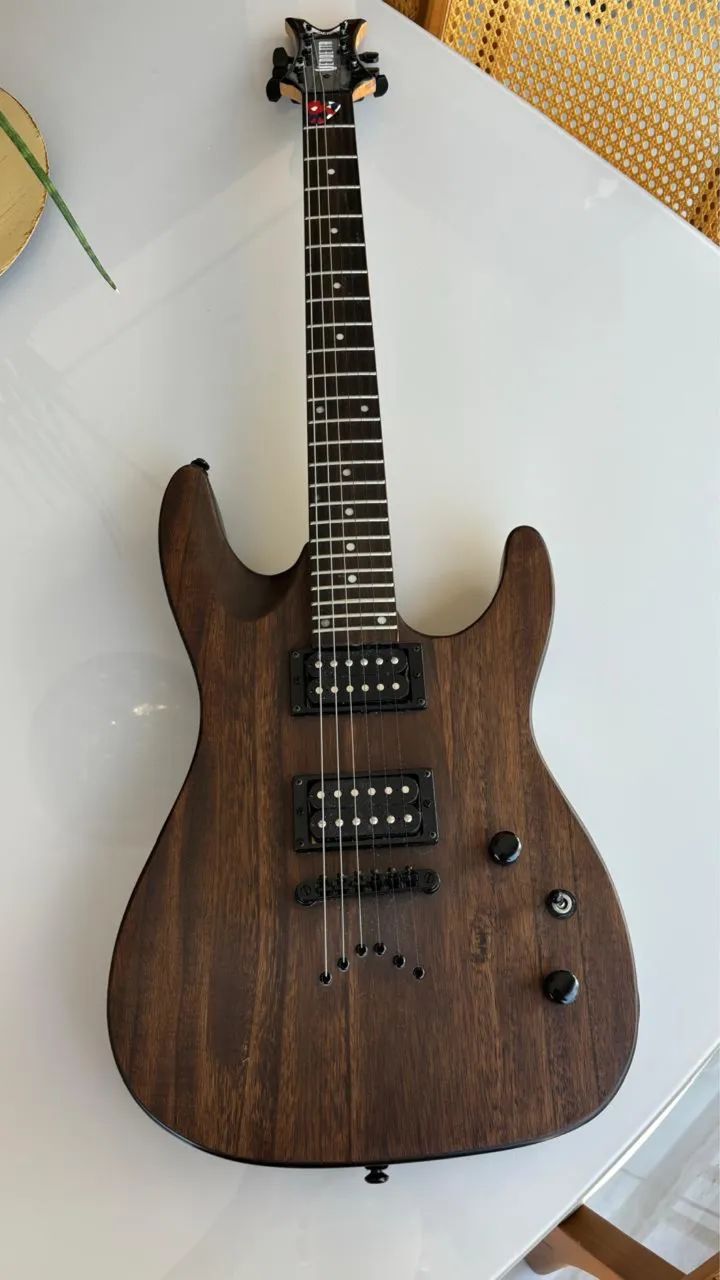 Guitarra Dean Vendetta - Usada 