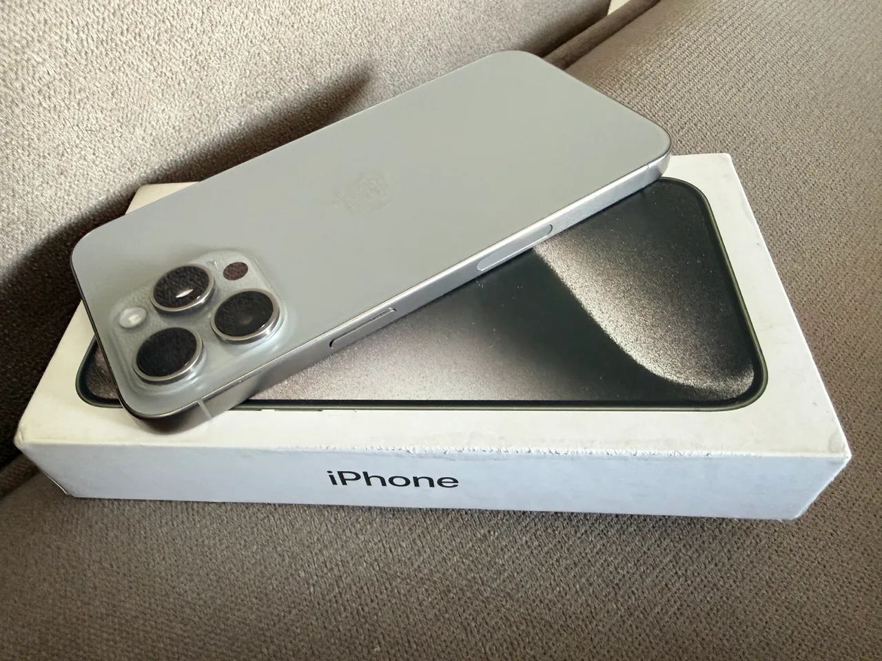 iPhone 15 pro Max  - Foto 2