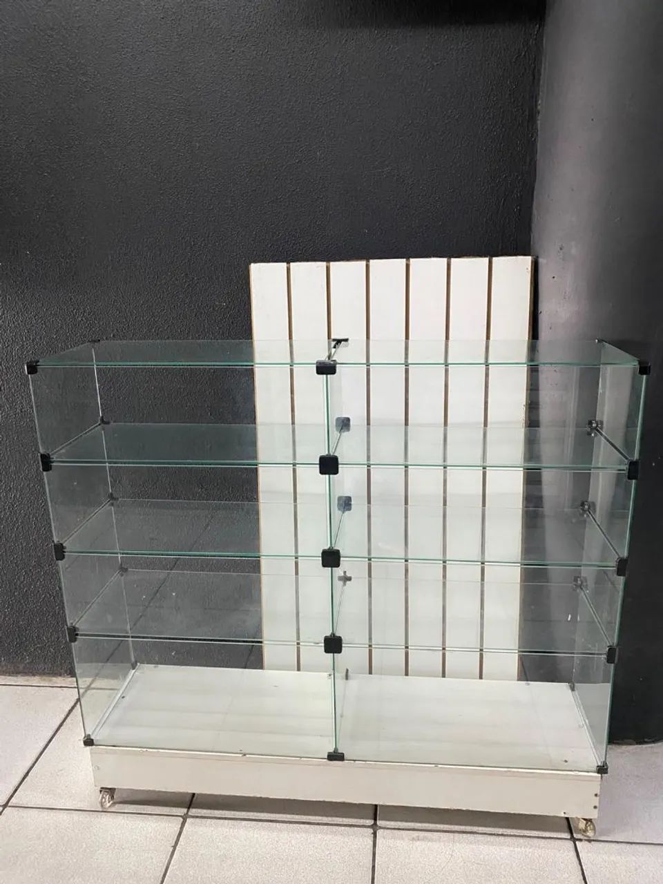 Vendo vitrine mdf kit 