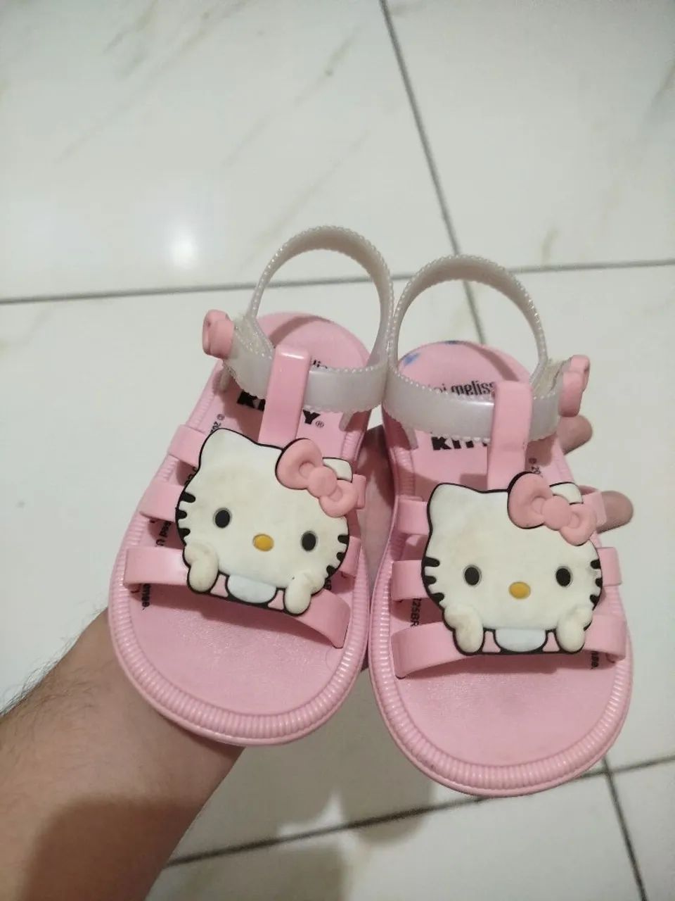 Vendo Melissa Hello kitty