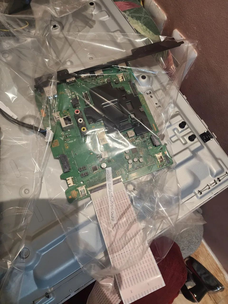 Peças tvs sansung modelos UN50TU8000GXZD X UN50BU8000GXZD.  - Foto 5