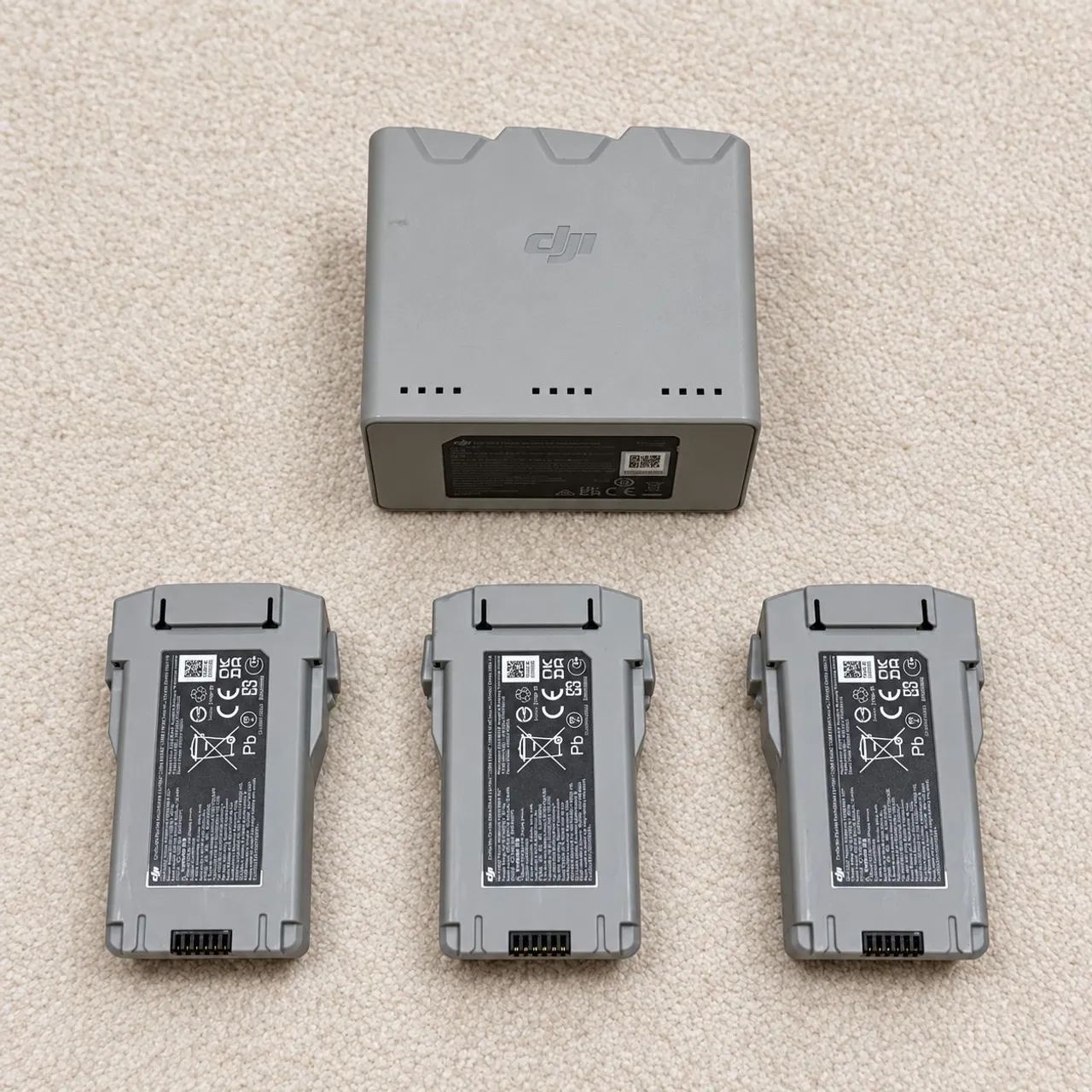 DJI Mini 4 Pro Fly More Combo Plus 4K - Foto 3