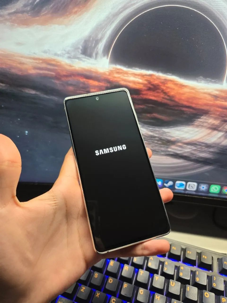 SAMSUNG S20FE 128GB SNAPDRAGON - Foto 3