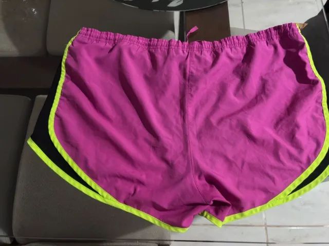  Short Nike Tam. L Usado - Foto 2