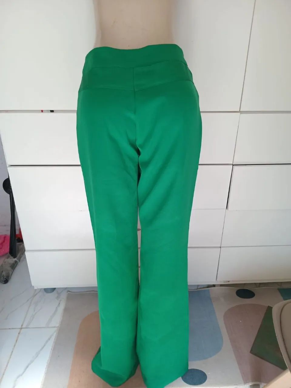 Calça social verde tam M - Foto 2