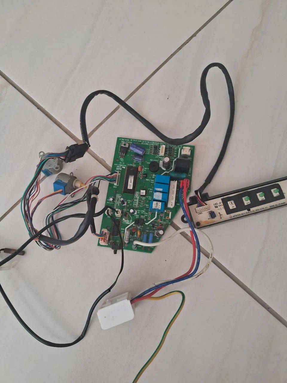 Placas ar sucata