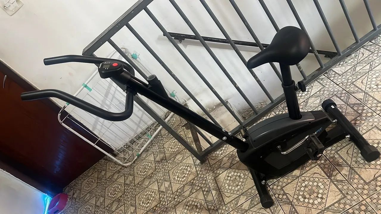 Bicicleta ergométrica nova  - Foto 3