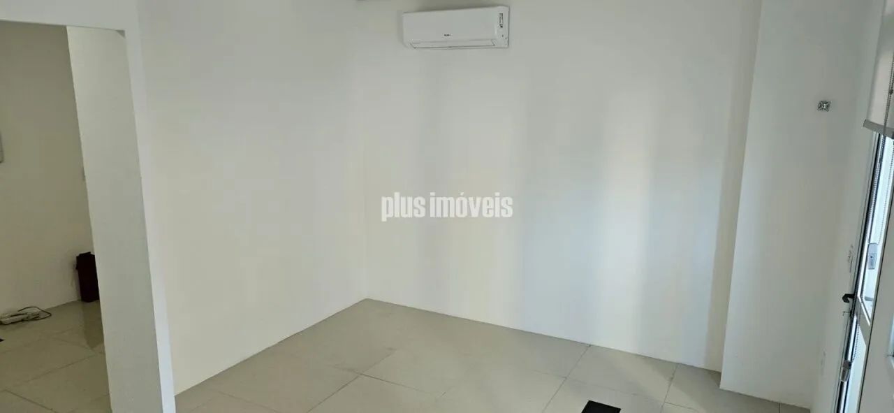 Sala Comercial de 30 m² com Vaga, a 100 Metros do Metrô - Foto 5