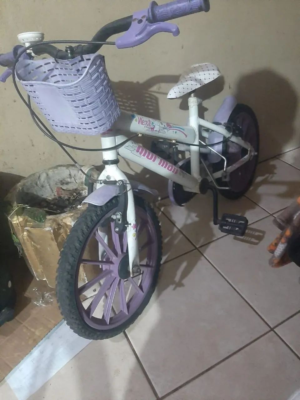 Bicicleta  infantil 