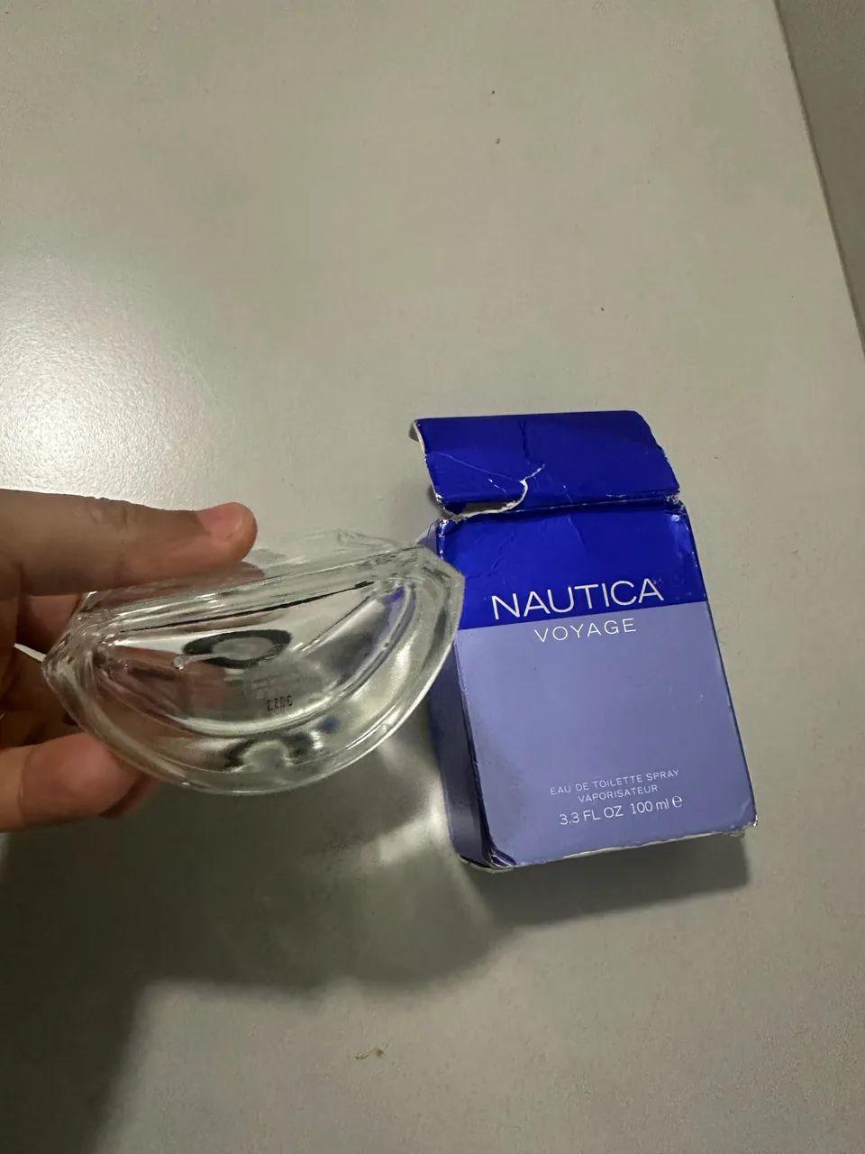 Vidro de perfume vazio Náutica 100ml - Foto 4